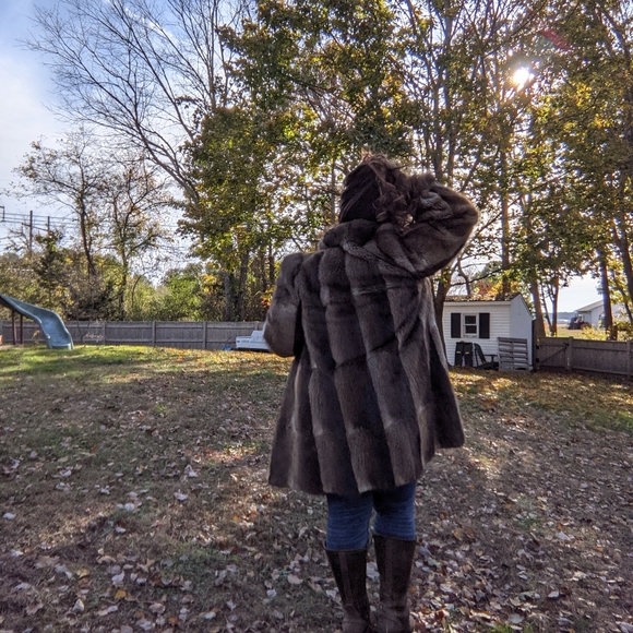 Vintage Muskrat Stroller coat-1985 WM.H.HARRIS Certificate authentic women's fur - Picture 3 of 13